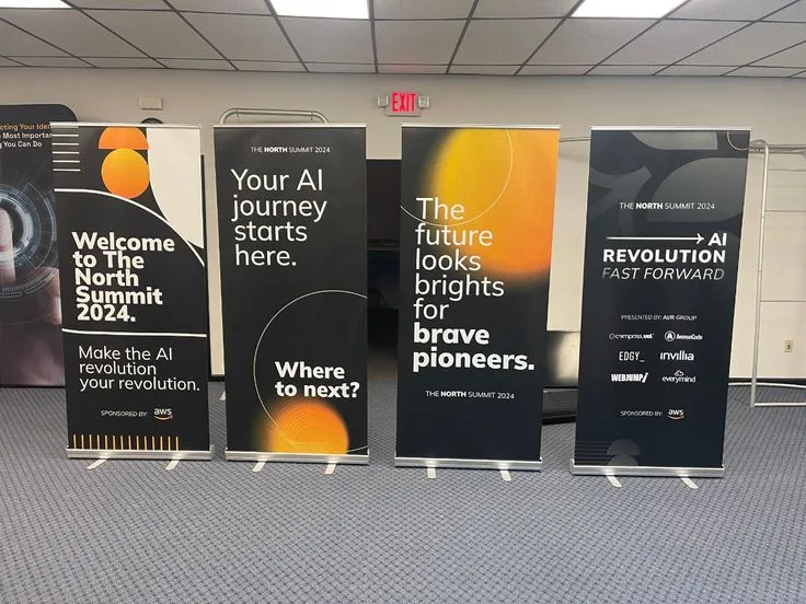 Retractable Banner Stands for Trade Shows